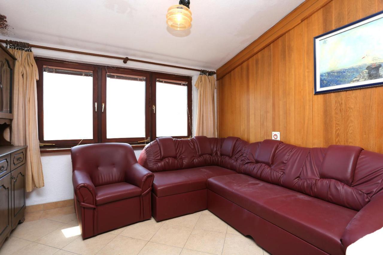 Apartments With A Parking Space Makarska - 9506 Екстериор снимка